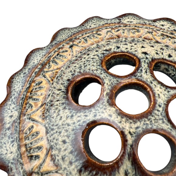 MCM Textured Ceramic Flower Frog - 7 Holes - 5” wide - Picture 2 of 5